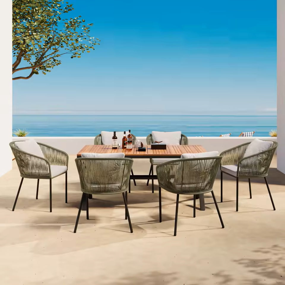 UV resistant outdoor dining furniture